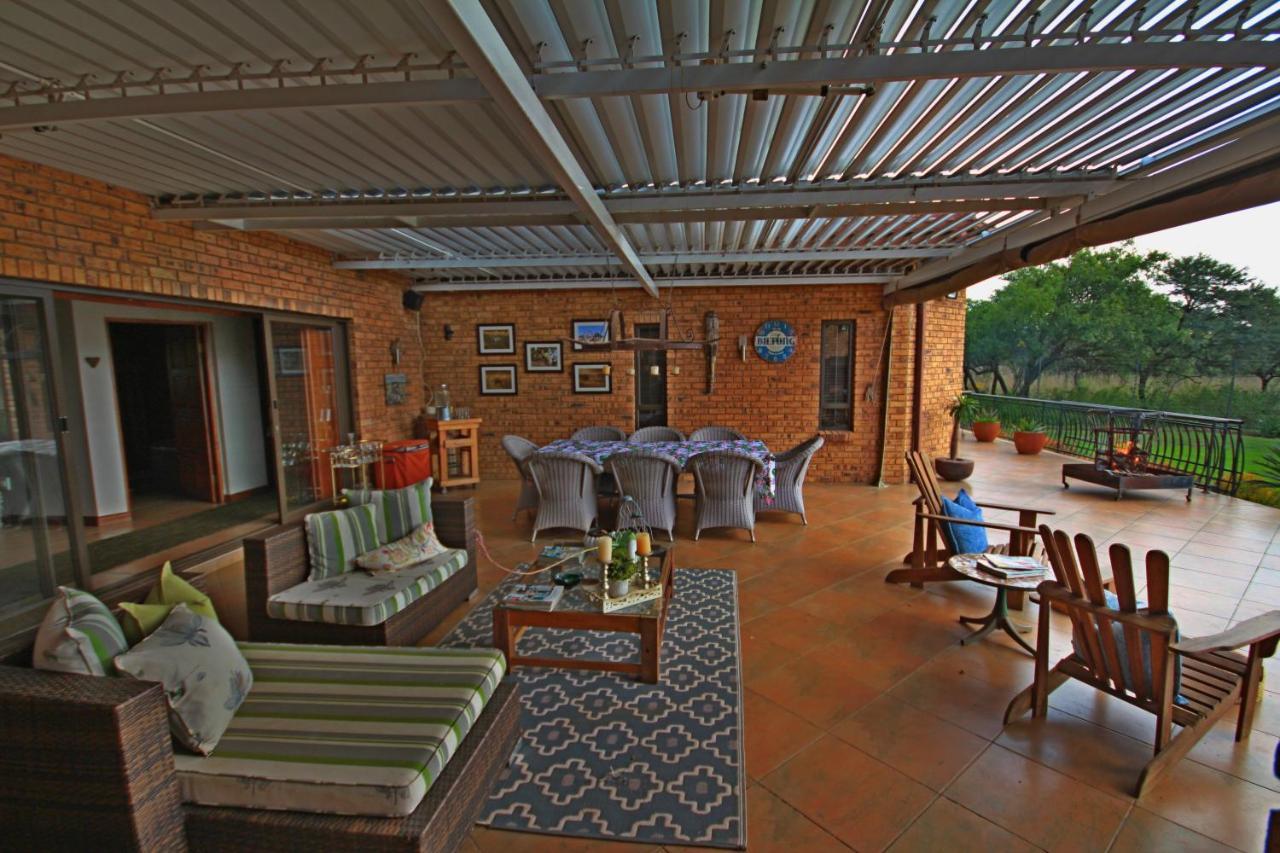 Karee & Wild Olive Guest Lodge Hekpoort Exterior foto